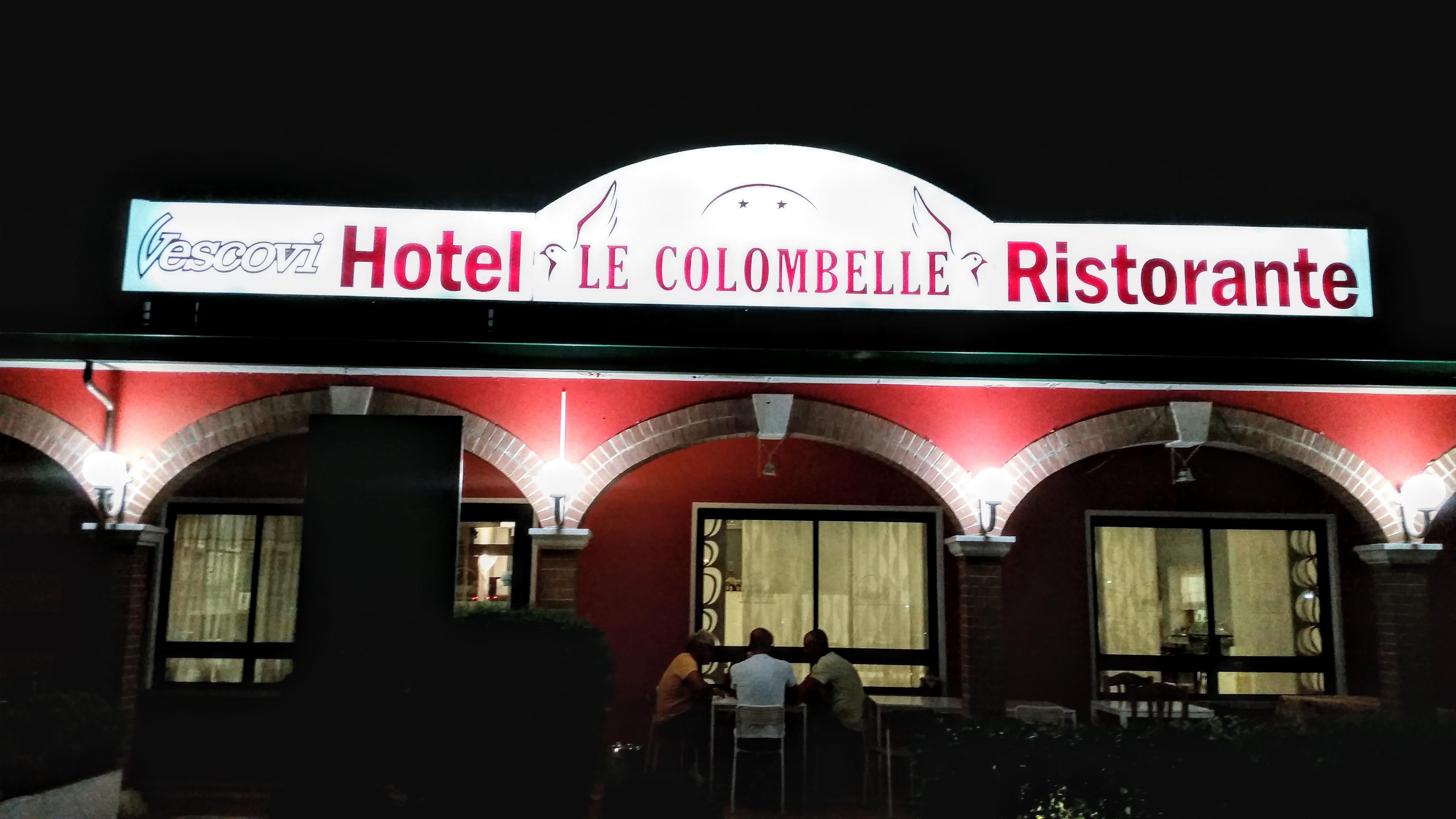 ホテル Le Colombelle SantʼAngelo エクステリア 写真